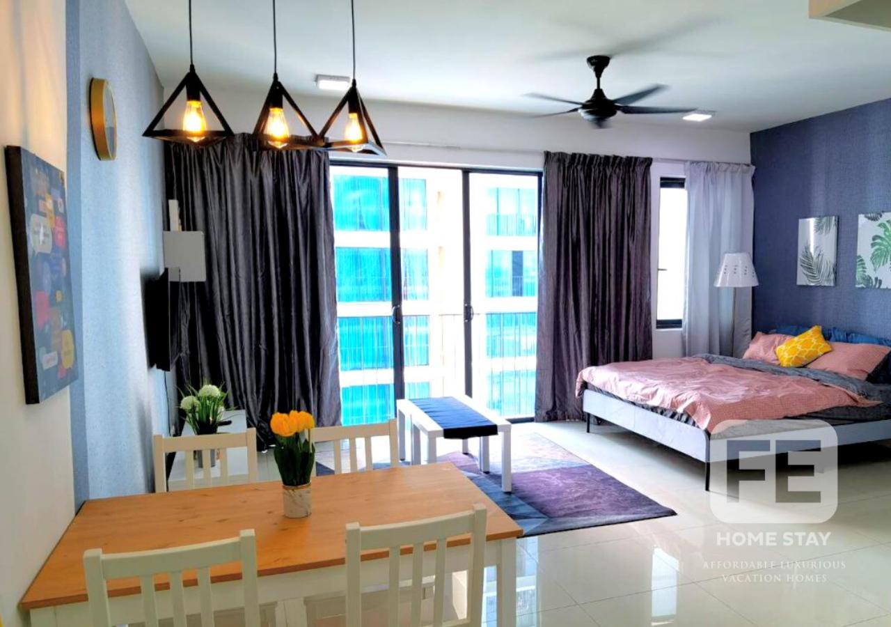 Netflix Wifi Trefoil Homestay Setia Alam Sacc Homestay Fe シャー・アラム エクステリア 写真